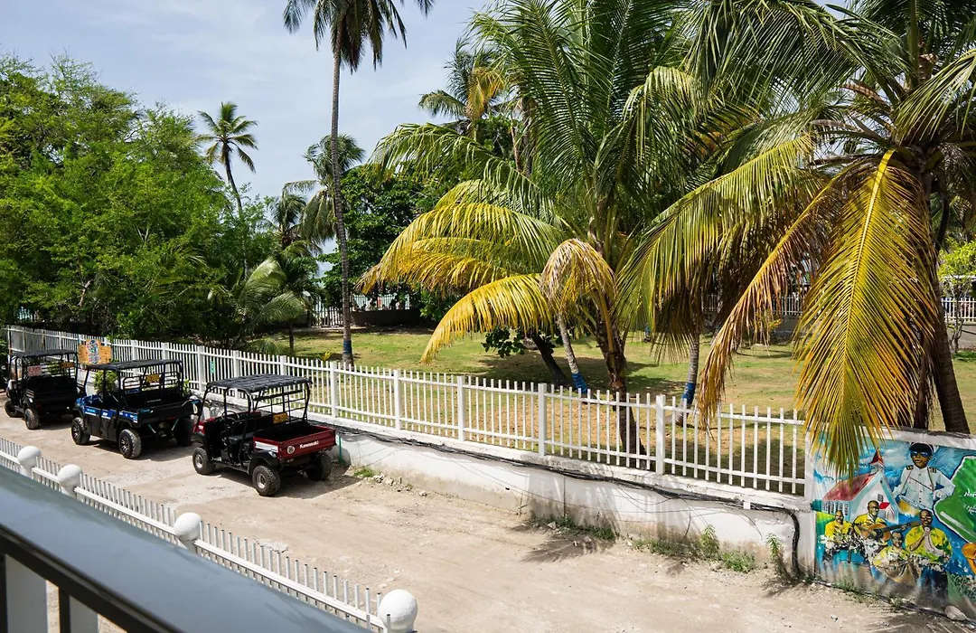 Rocky Cay Lodging-1