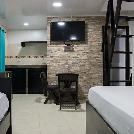 Rocky Cay Lodging-3